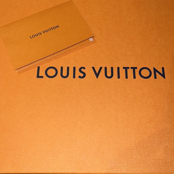 Louis Vuitton Ultimate Scarf oversized monogram fringe cashmere Bordeaux shawl - Picture 11 of 11